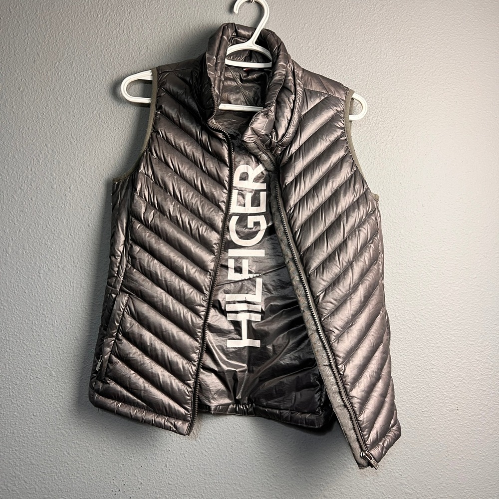 Tommy Hilfiger Sport Sm Womens Metallic‎ Shiny Gray Puffer Vest Chevron Quilted